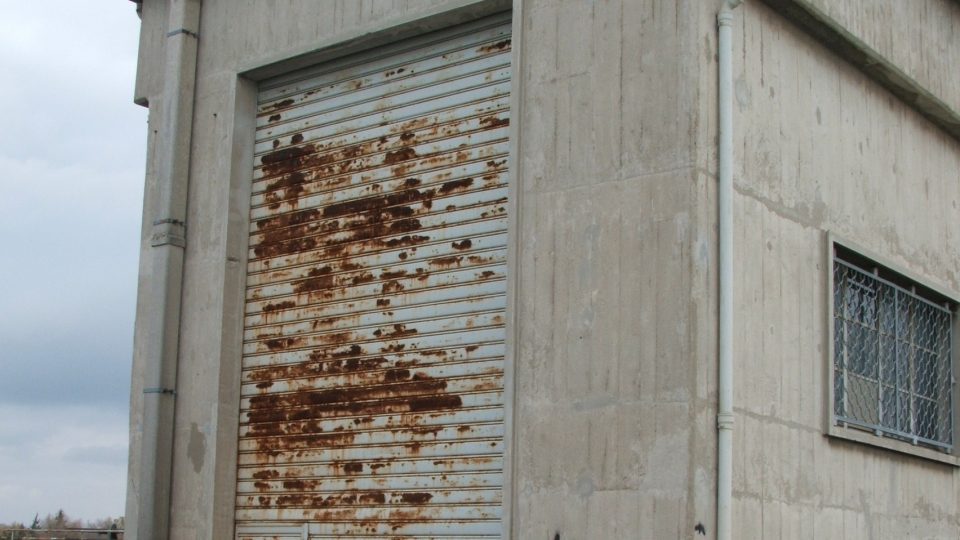 Energy saving with a new door - roller door replacement