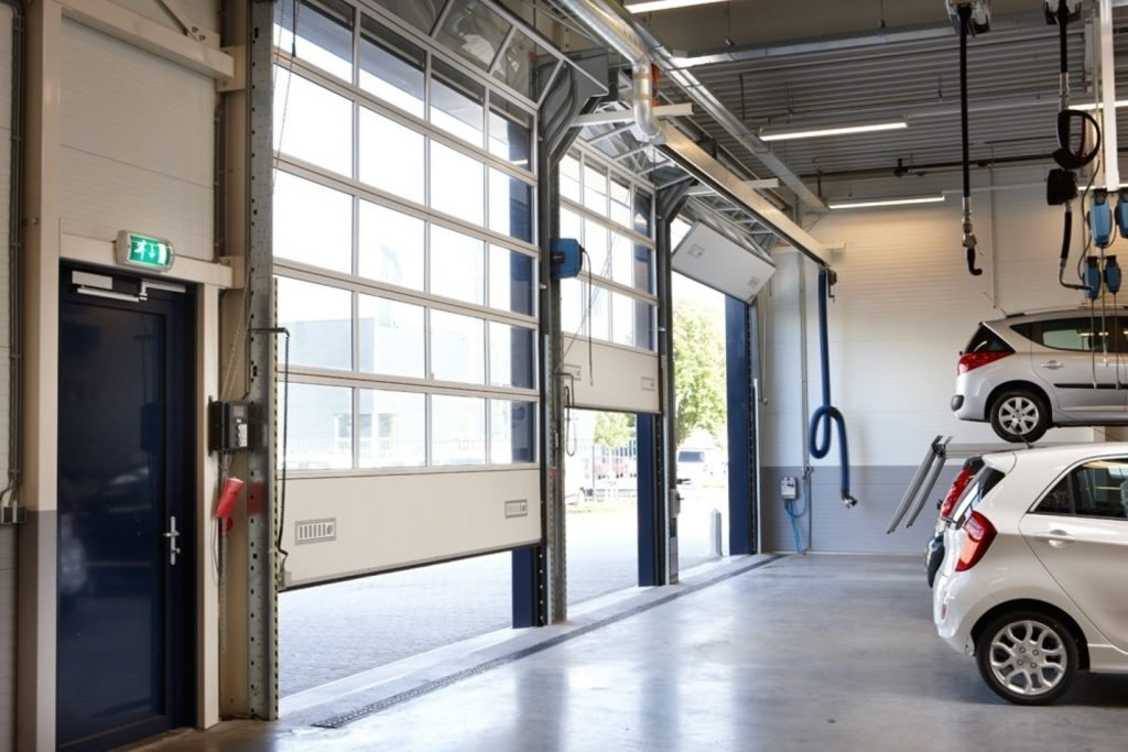 Car workshop doors - Compact doors by Rolflex